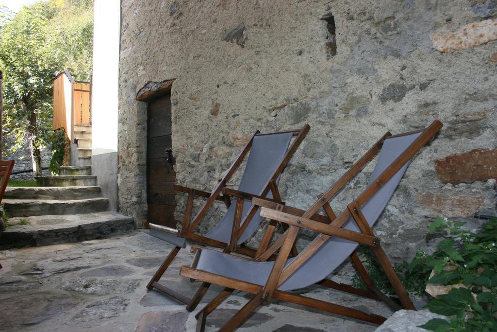Casa Bucaneve&Ciclamino Gravedona Habitación foto